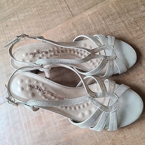 Walking Cradles Leandra Gold Spark Leather Strap Heels Sandals Comfort Size 6 M - Picture 3 of 6